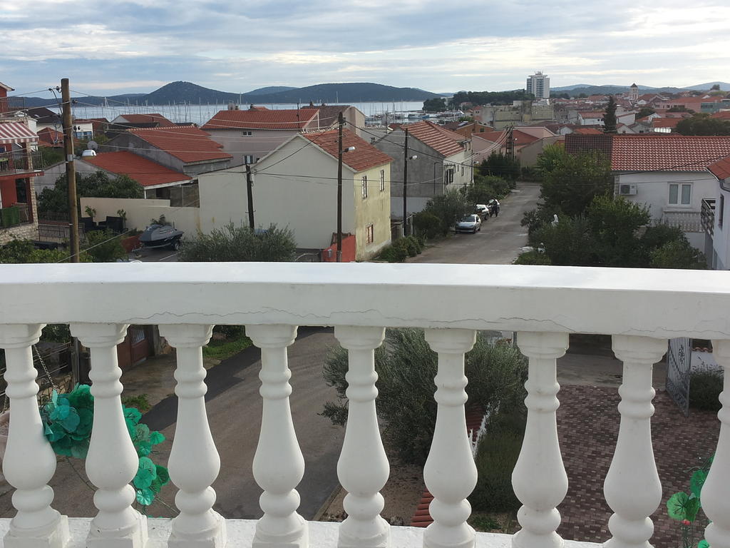 Apartments Villa Dalmatina Vodice Habitación foto